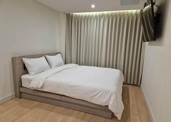 Gwang Jang Hotel 3*