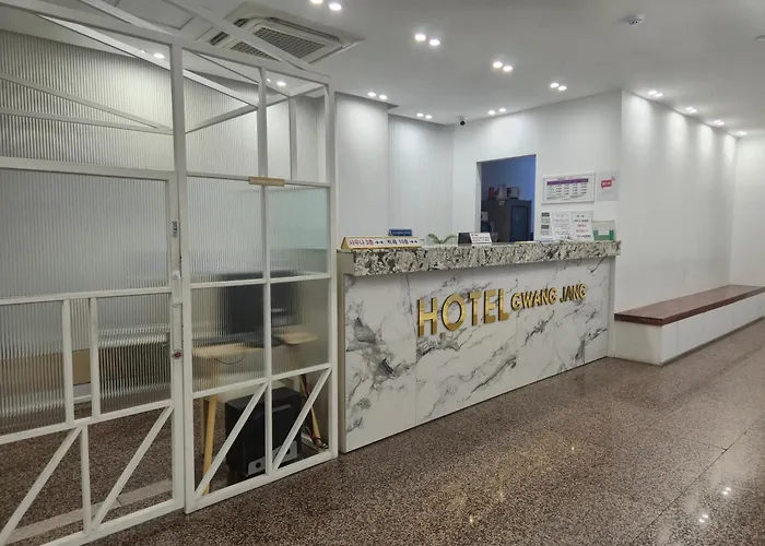 Hotel Gwang Jang 3*
