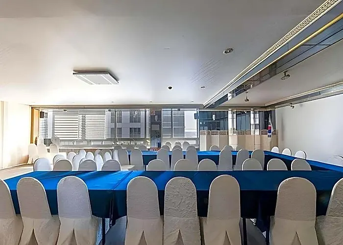 Gwang Jang Hotel 3*